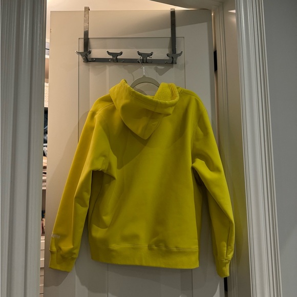 Authentic Supreme Yellow Windstopper - Picture 5 of 6